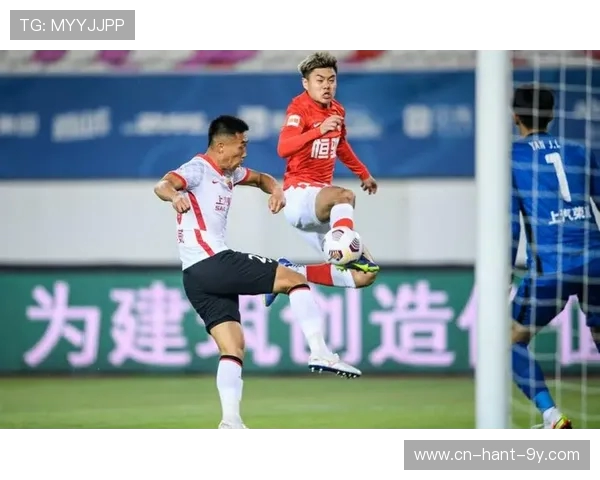 重庆足球队在亚运会积分榜上以74分稳居第一名引发关注