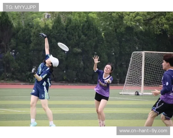 飞盘运动的魅力与挑战:深入探讨杭州飞盘队的耐力训练与比赛表现